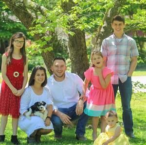 Meet your Posher, Elizabeth